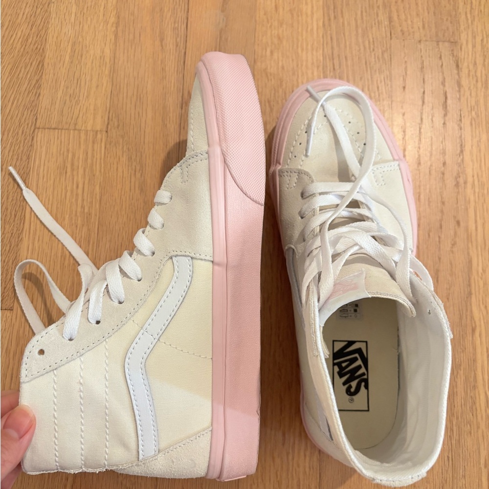 Vans Women's High-Top Sneakers - Cream and Pink